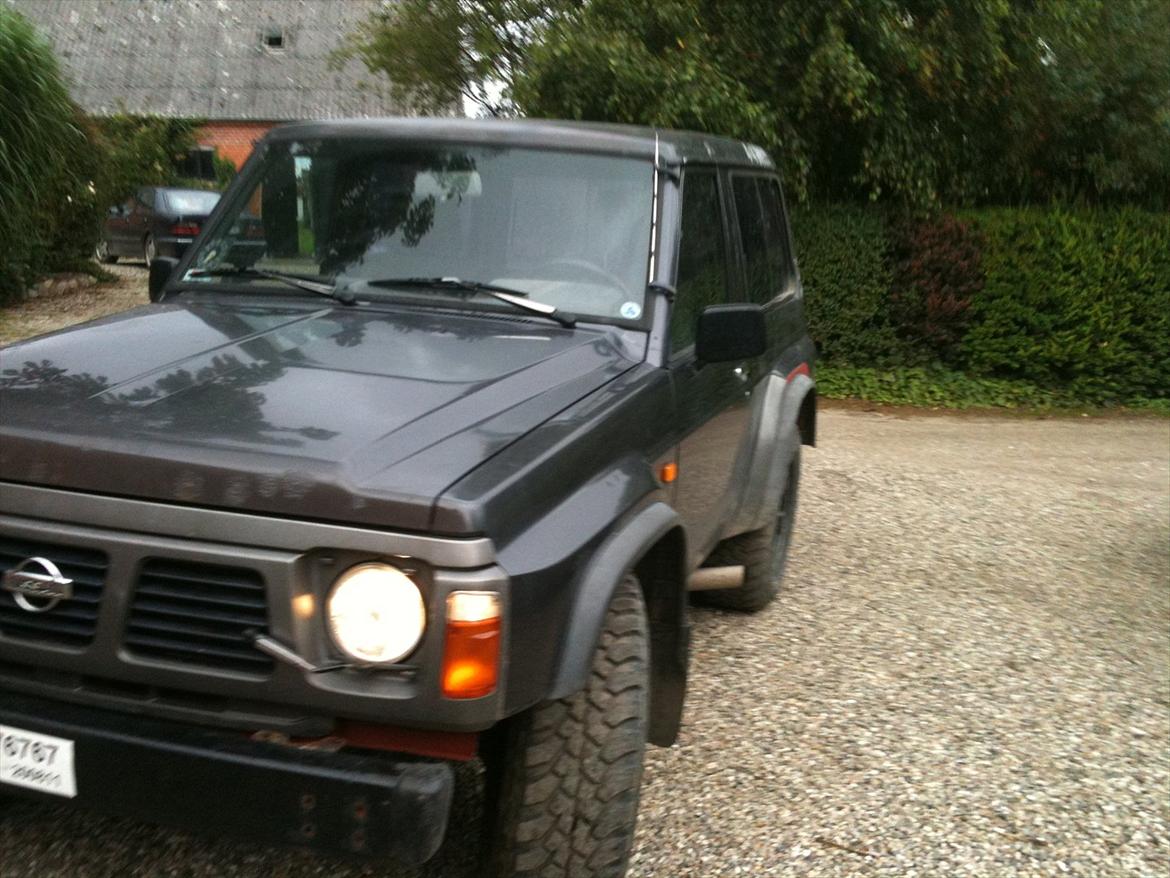 Nissan patrol gr billede 14