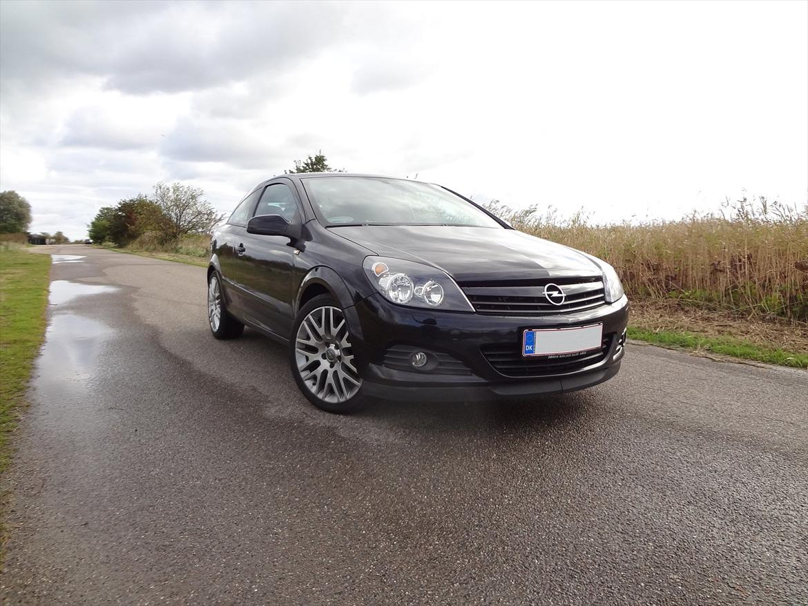 Opel Astra H 2,0 GTC Turbo (Solgt) billede 2