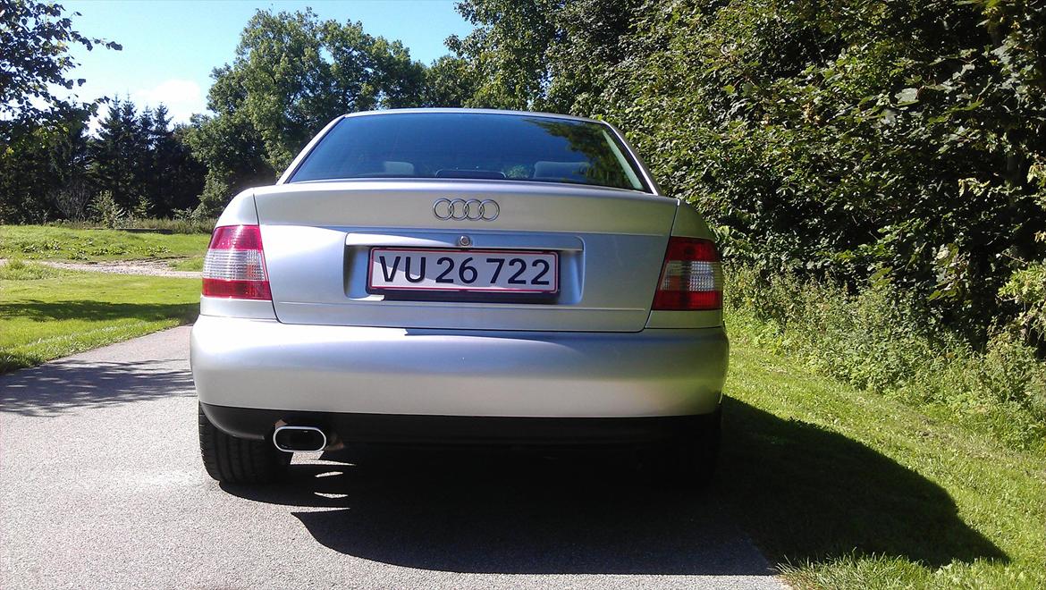 Audi A4 2,6 V6 Limosine B5 model. billede 8