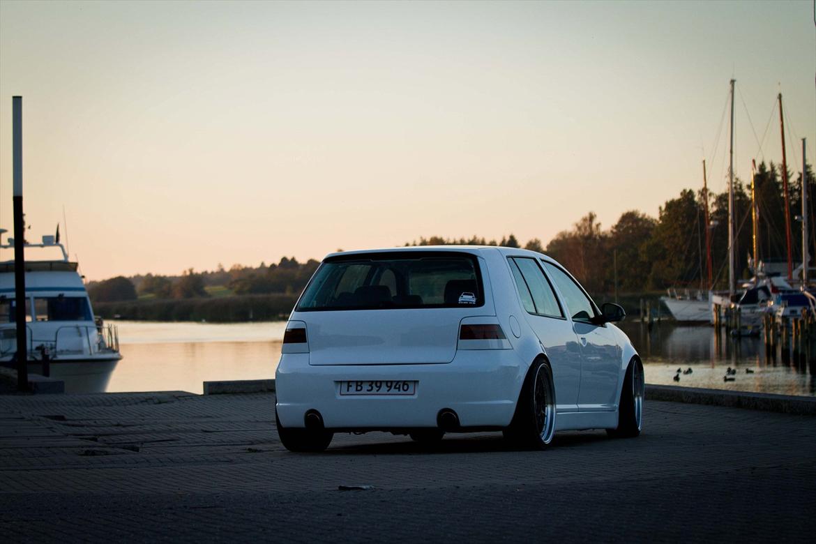 VW golf Iv GTI (White Sensation) vmax 153 billede 13