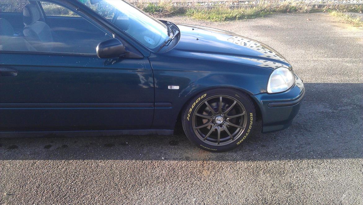 Honda Civic 1.5i LS Vtec billede 2