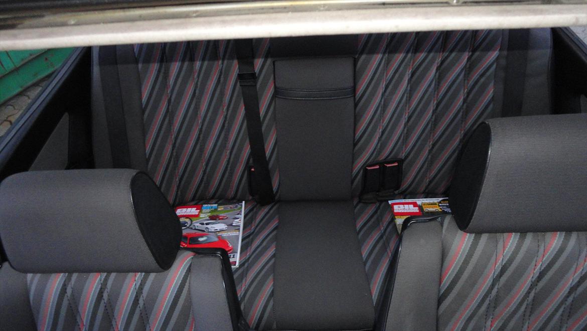 BMW E30 320i billede 6