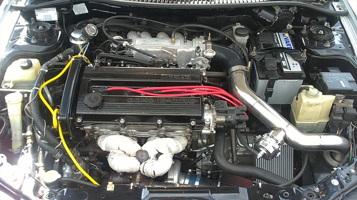 Mazda 323 F med turbo SOLGT. billede 11