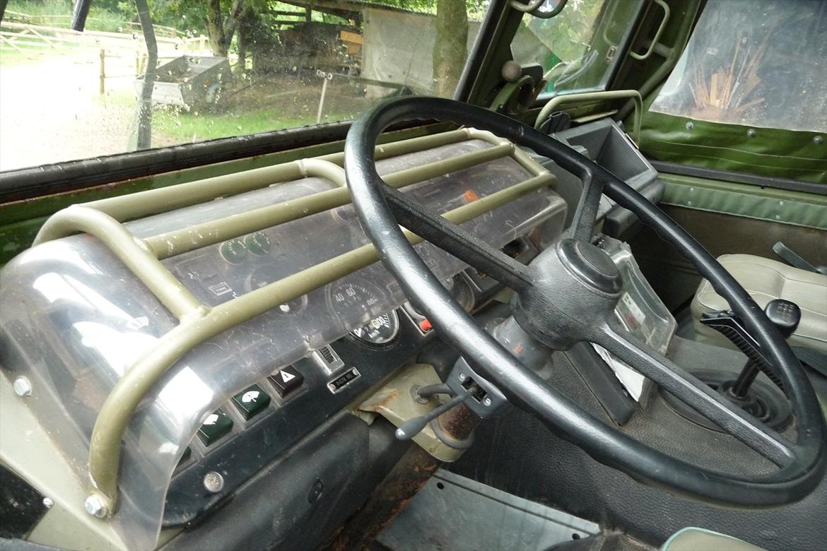 Volvo C303 Valp - Regn skyts over instrumenter billede 6