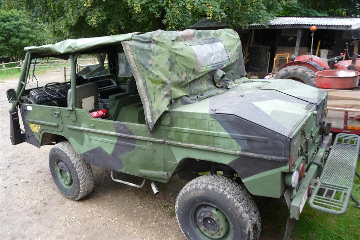 Volvo C303 Valp - Dety bliver en fint stort baggagerum når ammunitions kasserne er fjernet billede 10