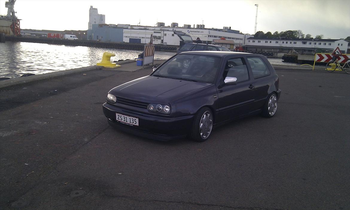 VW solgt Golf 3 1.8 8v  billede 1