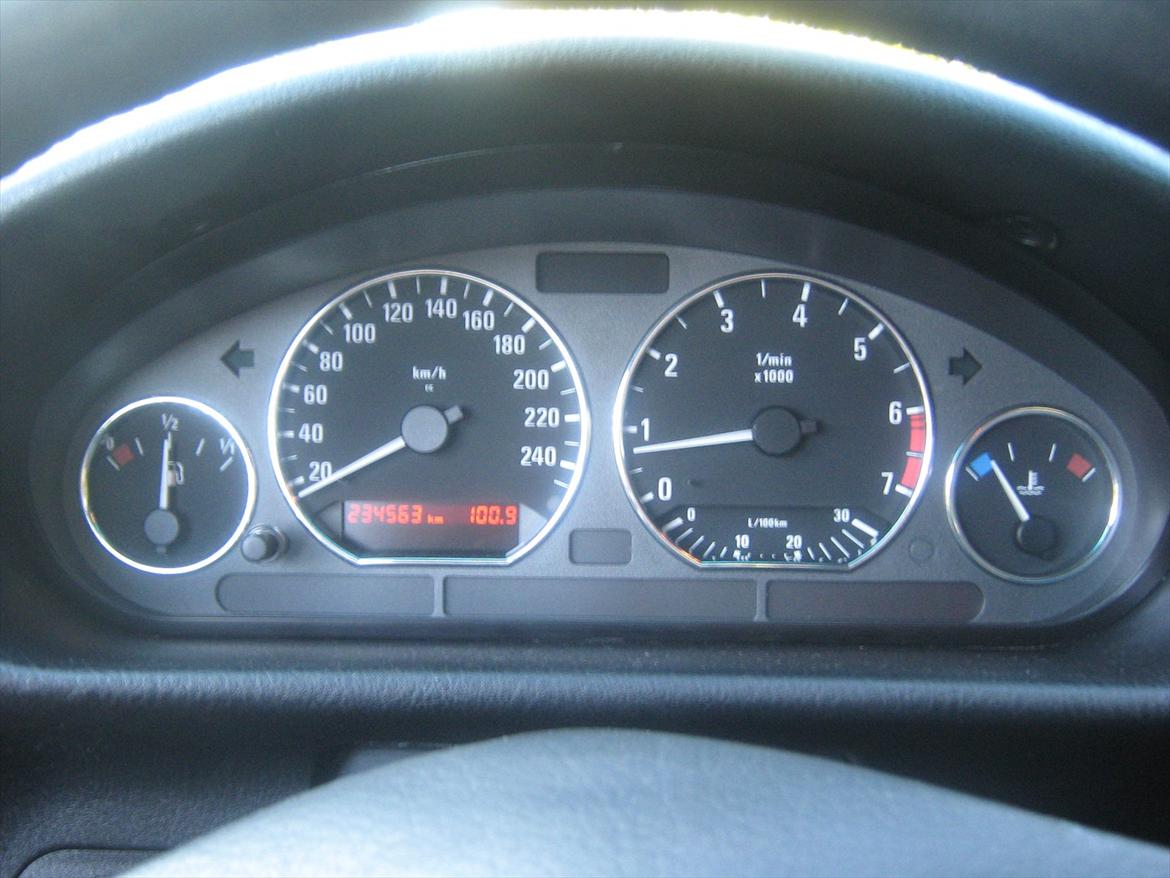 BMW E36 Coupe 318is - solgt billede 7