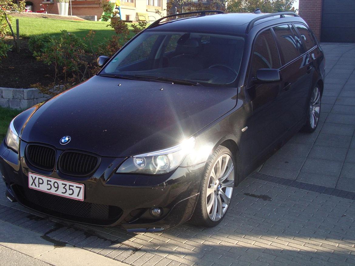 BMW 545i Touring e61 solgt billede 1