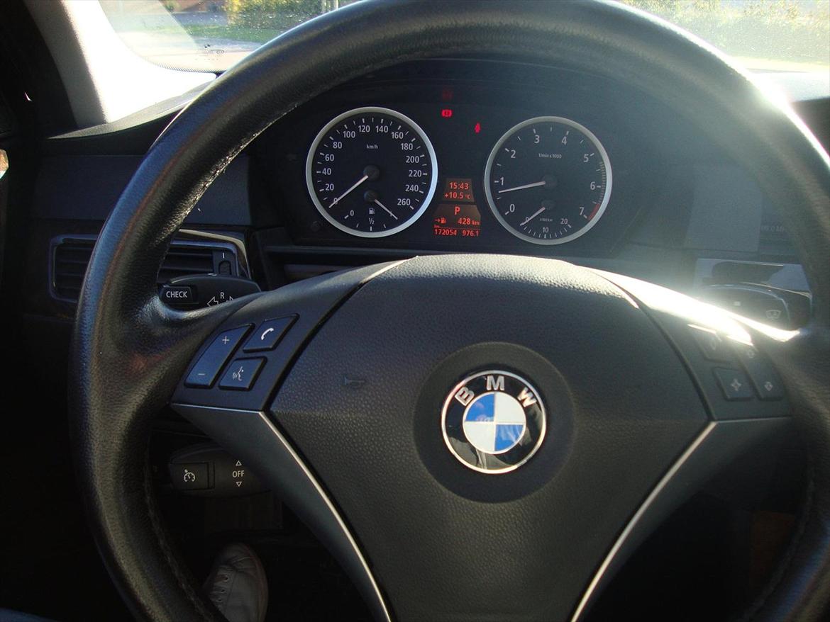 BMW 545i Touring e61 solgt billede 13