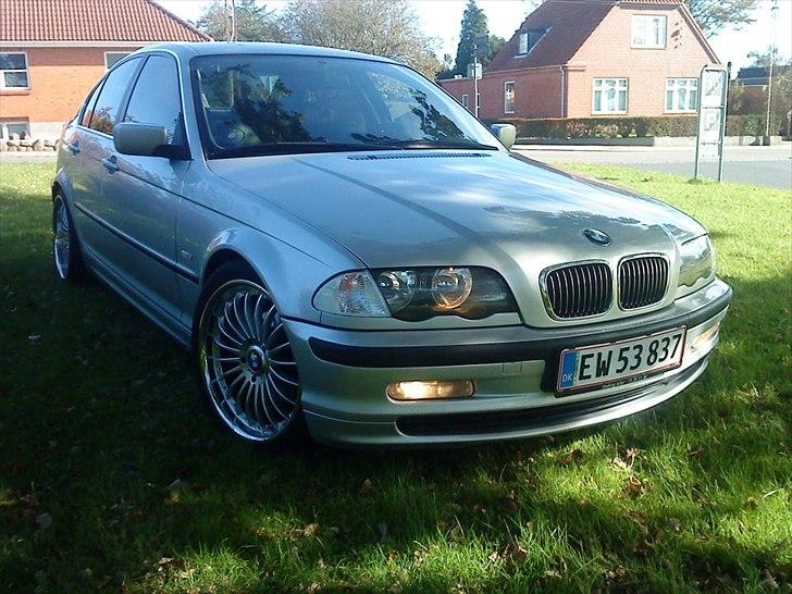 BMW  e46  320i  billede 3