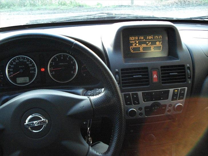Nissan Almera N16 billede 2