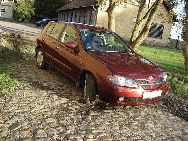 Nissan Almera N16 billede 5