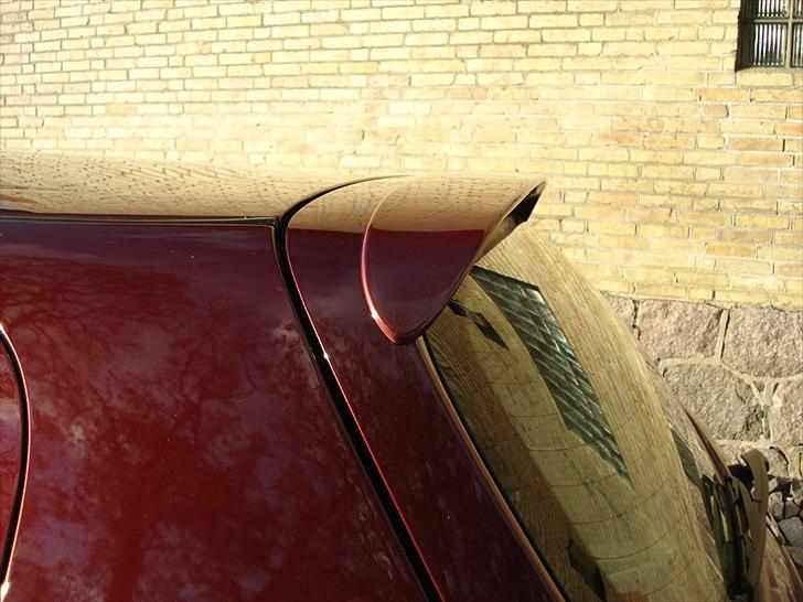 Nissan Almera N16 - Den "store" spoiler billede 11