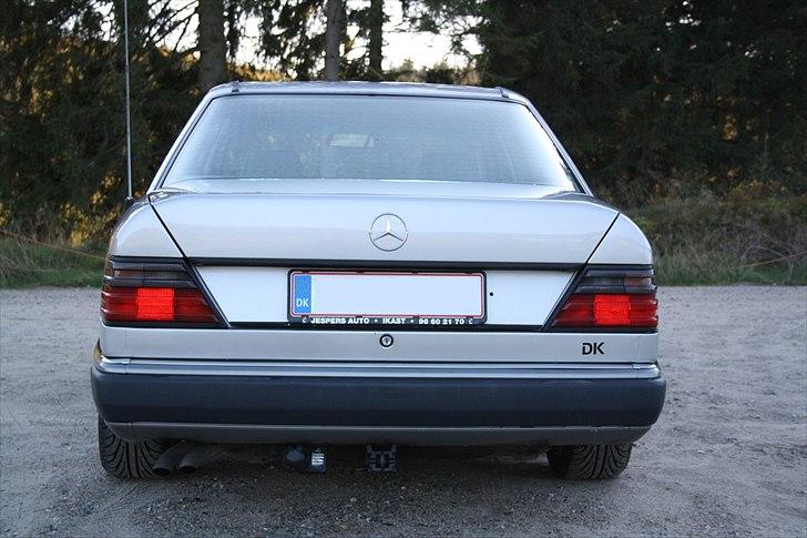 Mercedes Benz 260E - W124 billede 4