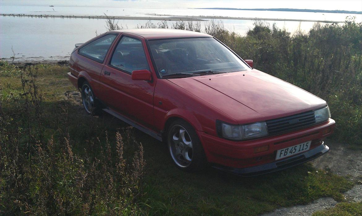Toyota Corolla GT Coupe AE86 ( Byttet ) billede 8
