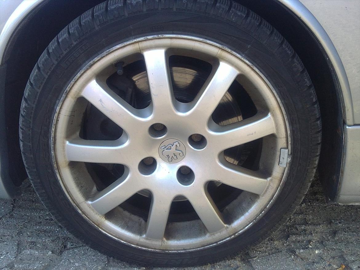 Peugeot 206 2.0 GT {solgt} - vinterfælg billede 13