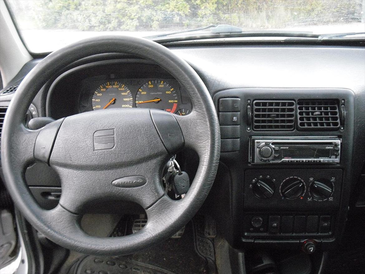 Seat cordoba 1,6.. ( SOLGT ) billede 8