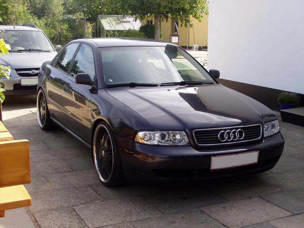 Audi A4 B5 1.8 Solgt billede 11