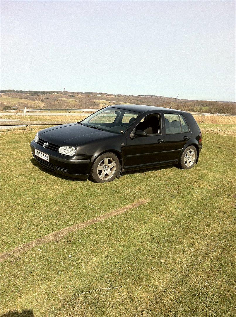 VW Golf 4 (Tidl Bil) billede 1