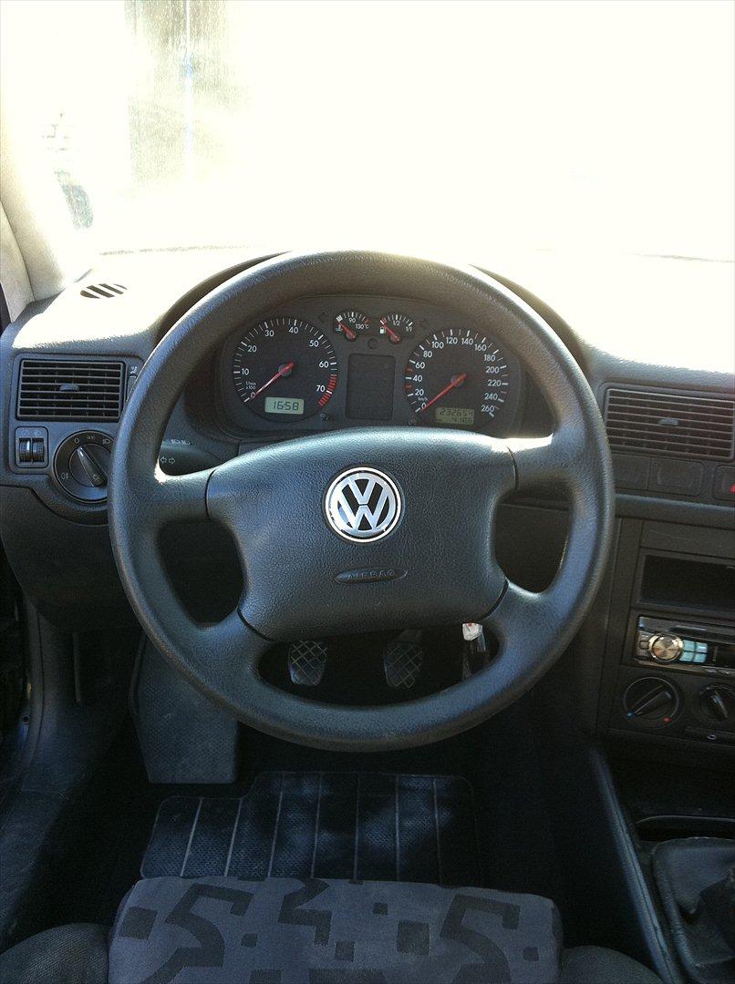 VW Golf 4 (Tidl Bil) billede 17
