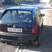 Opel corsa 1.4 16v