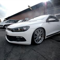 VW Scirocco 2.0 TSI DSG