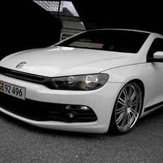 VW Scirocco 2.0 TSI DSG