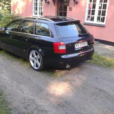 Audi A4 Avant S-line