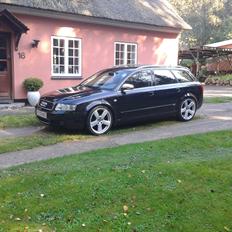 Audi A4 Avant S-line