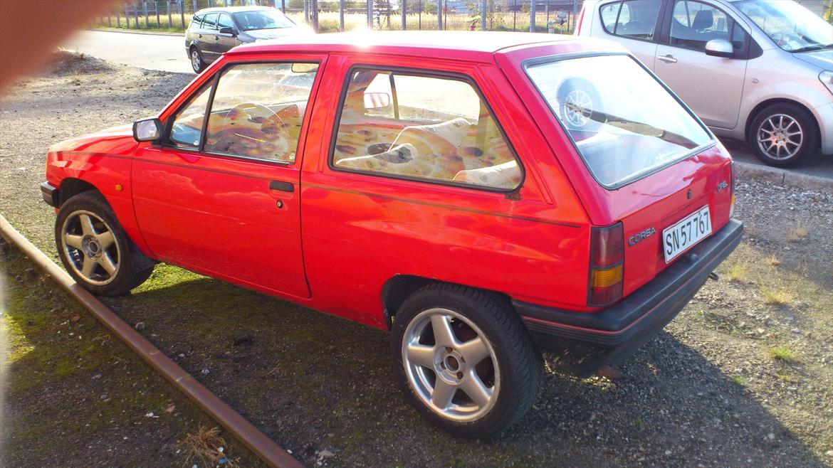 Opel corsa a billede 9