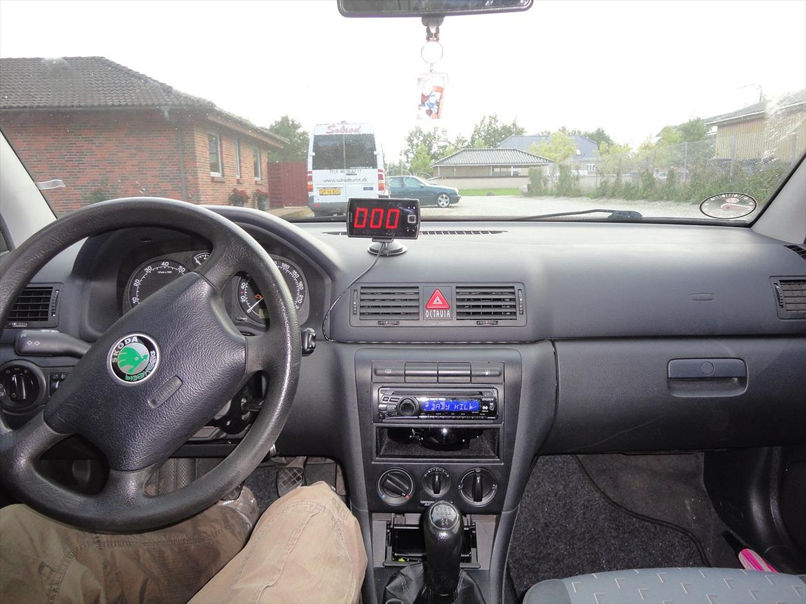 Skoda octavia combi - min plads god plads billede 4