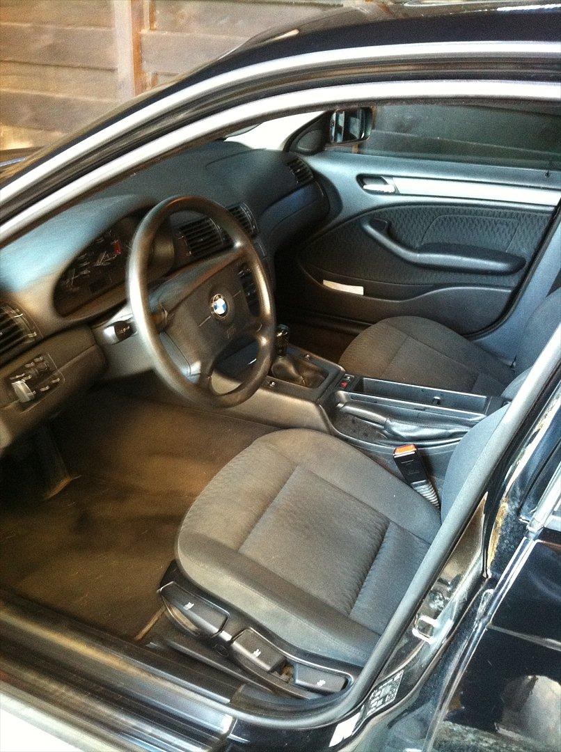 BMW 318i billede 9