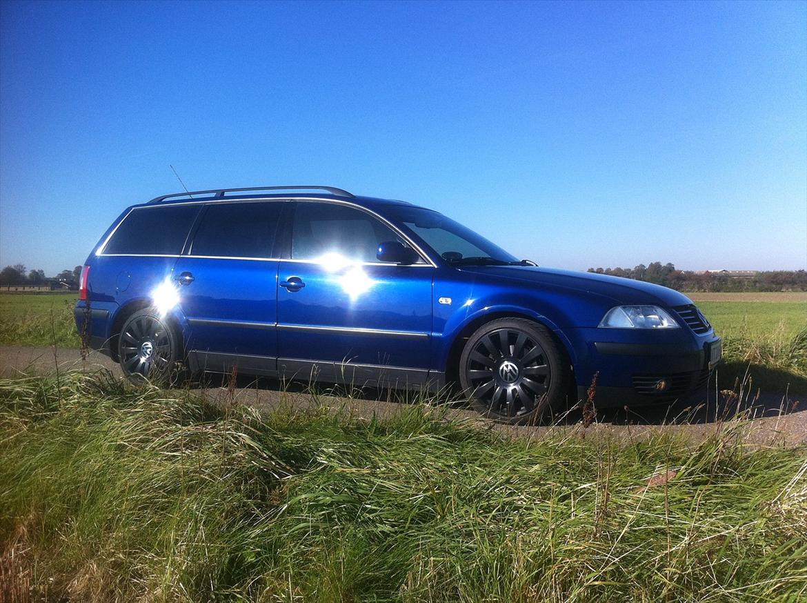 VW Passat 3BG 1,9 TDi Variant. SOLGT. billede 1