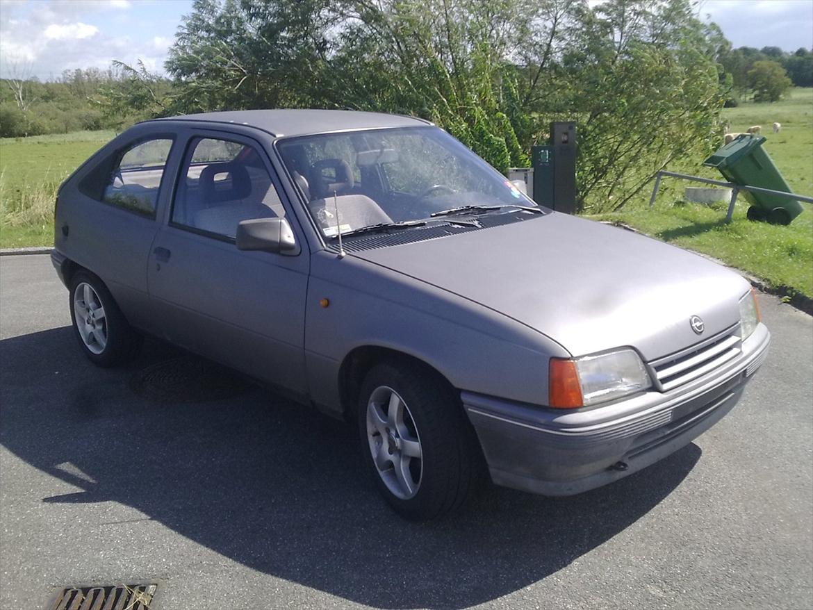 Opel Kadett E billede 1