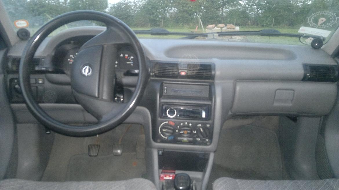 Opel Astra 1.6i st. car billede 4