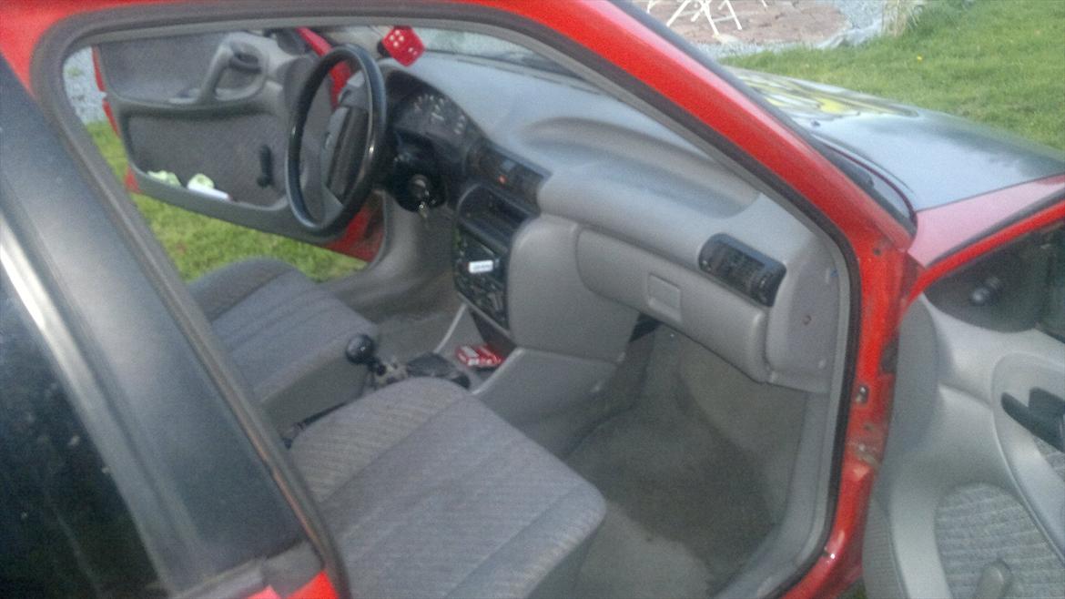 Opel Astra 1.6i st. car billede 5