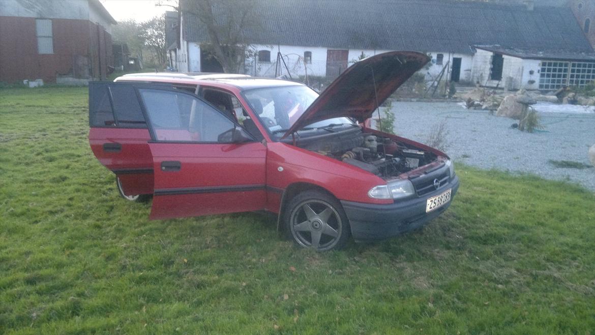 Opel Astra 1.6i st. car billede 7