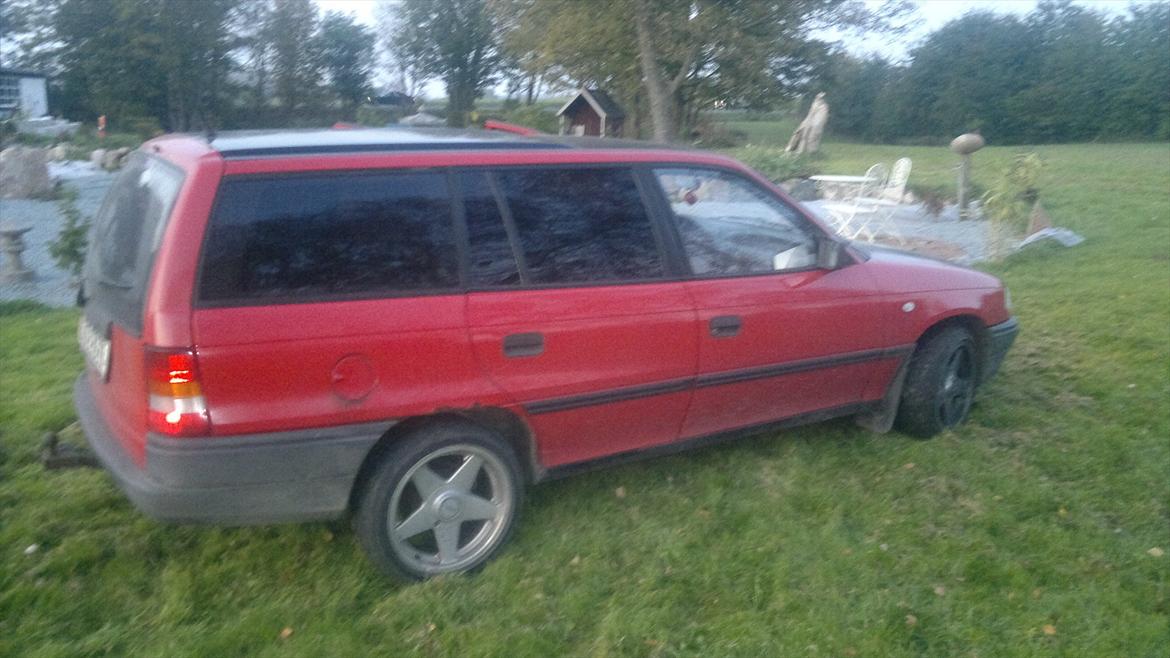 Opel Astra 1.6i st. car billede 12