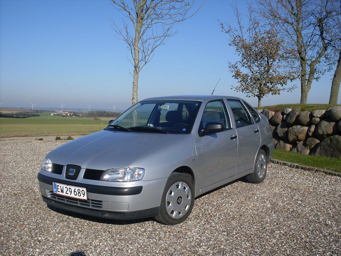 Seat Cordoba Classic - Bilen med vinterhjul billede 1