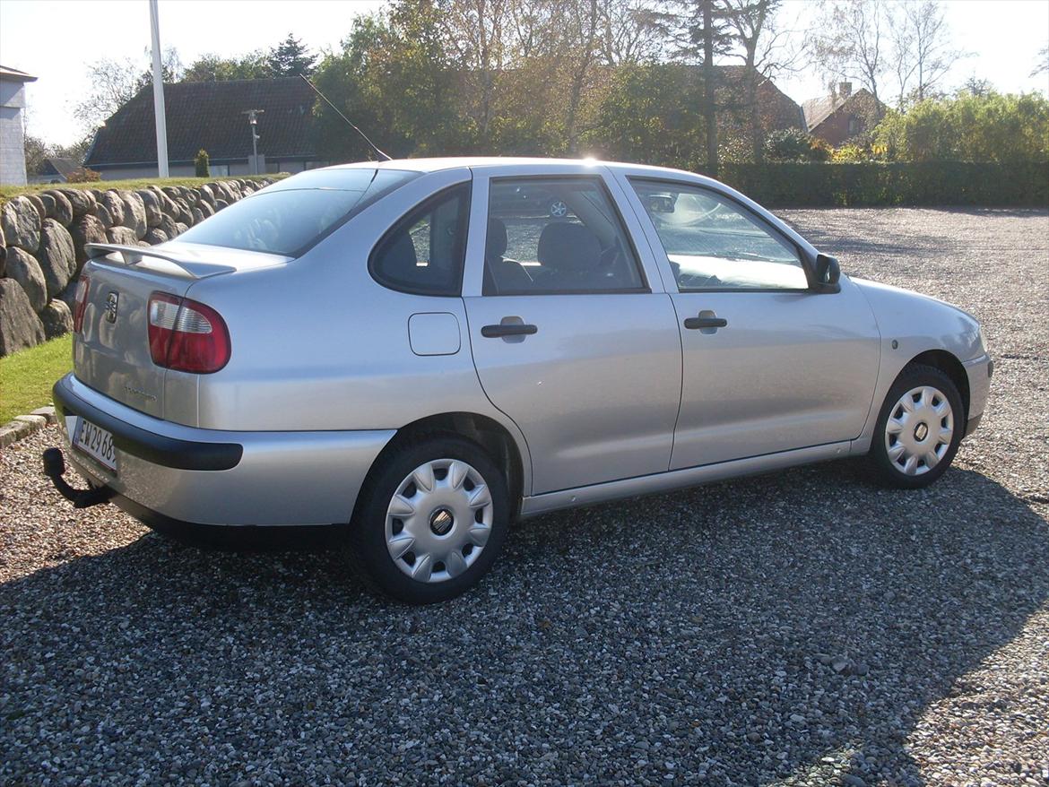 Seat Cordoba Classic - Bilen med vinterhjul billede 3