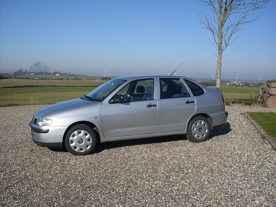 Seat Cordoba Classic - Bilen med vinterhjul billede 5