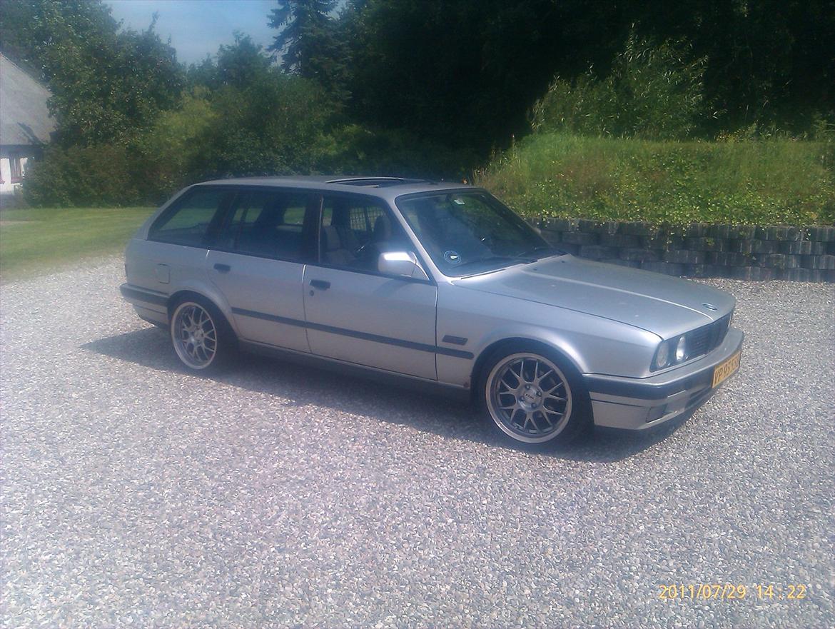 BMW e30 324td touring SOLGT billede 12