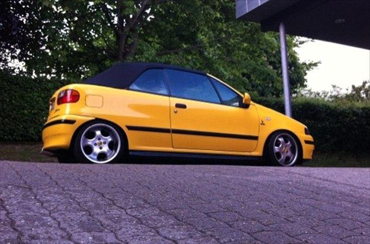 Fiat Punto Cabriolet billede 1