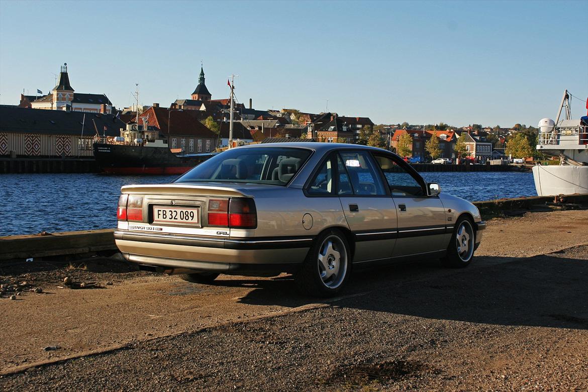 Opel Senator B - CD billede 11