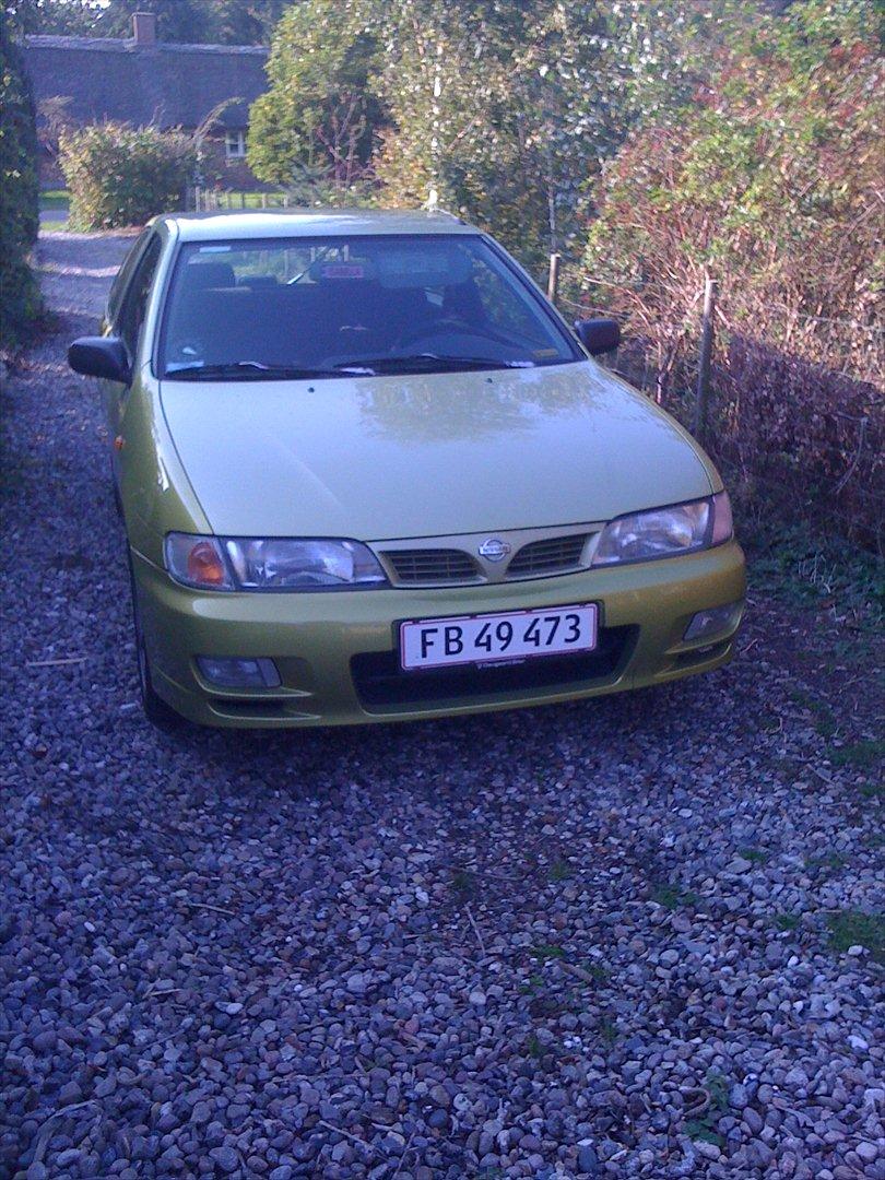 Nissan Almera 1.6 SR Solgt :'( <3  - Min fine lille bil :D  billede 1