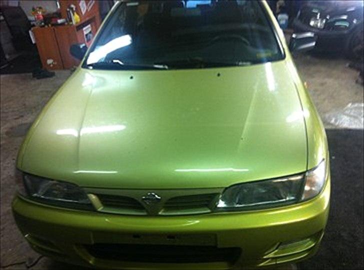 Nissan Almera 1.6 SR Solgt :'( <3  - Også taget af den gamle ejer billede 6