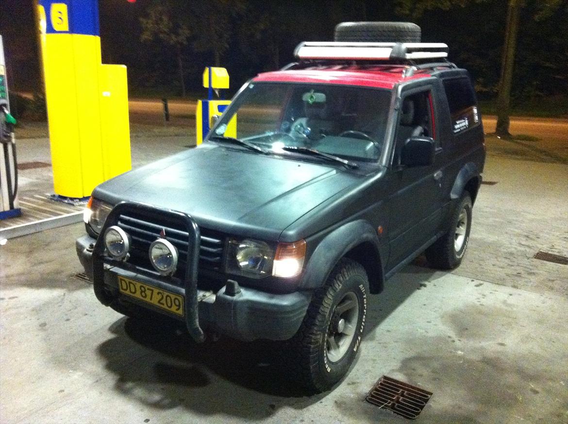 Mitsubishi Pajero 2.5TD GL Pick-Up billede 6