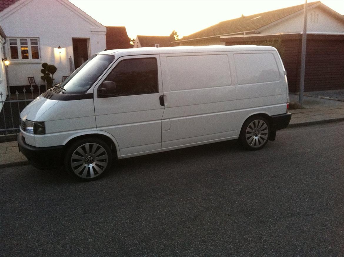 VW Transporter T4 billede 2