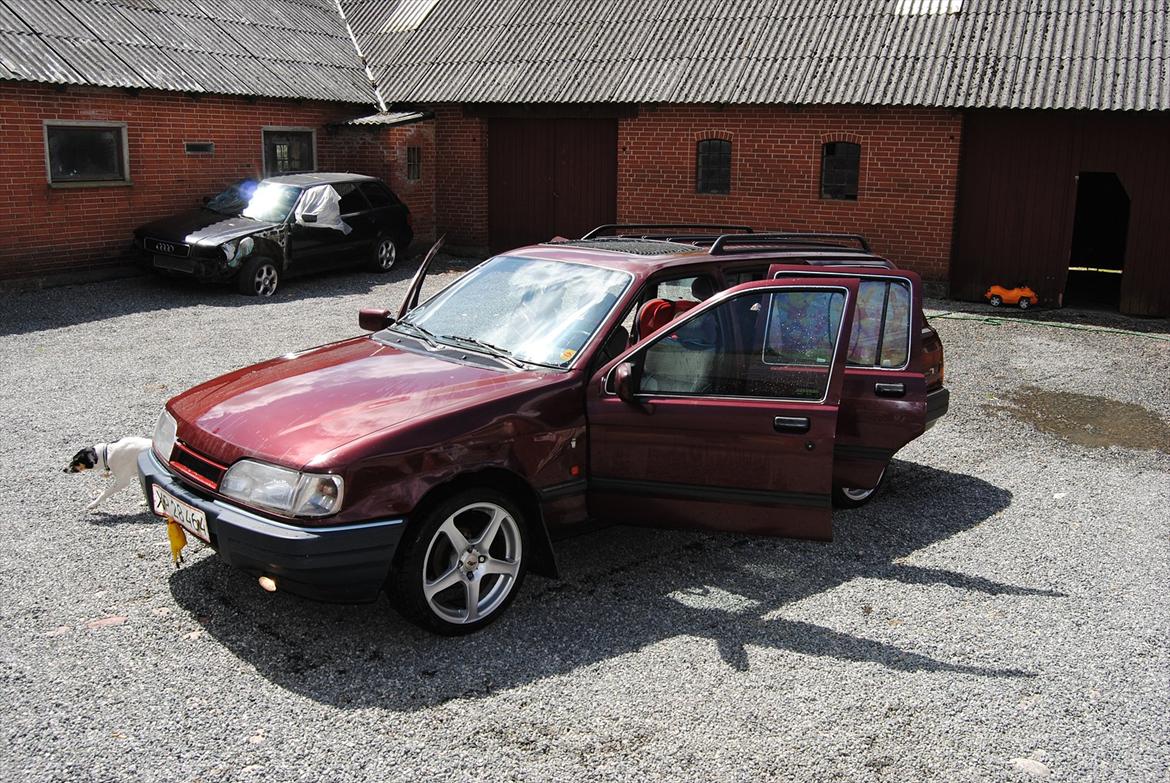 Ford Sierra 2.0i Ghia St.car *Den Grimme Kælling* - Fra bule-siden billede 12