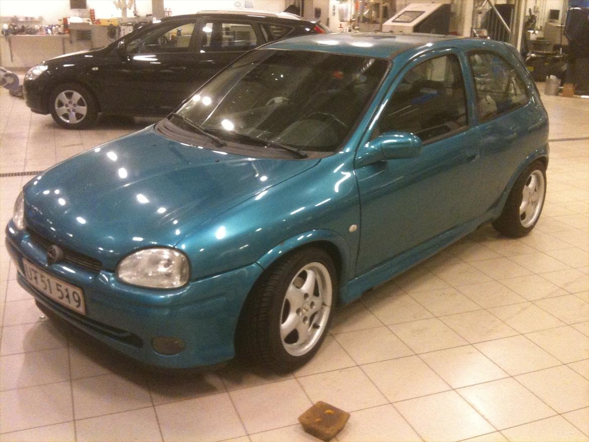 Opel corsa b 1.6 GSI [SOLGT] billede 9